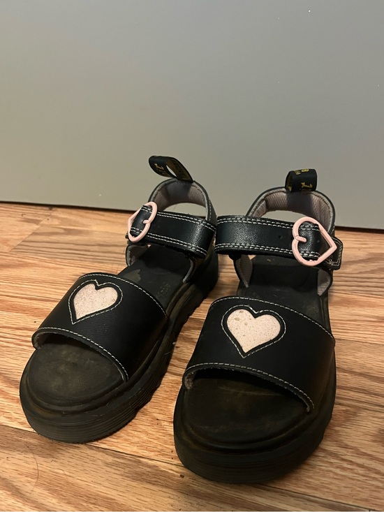 Dr. Martens Other - Dr. Martins Harlowe Heart Sandals